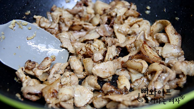 Season and sear pork — step photo 2