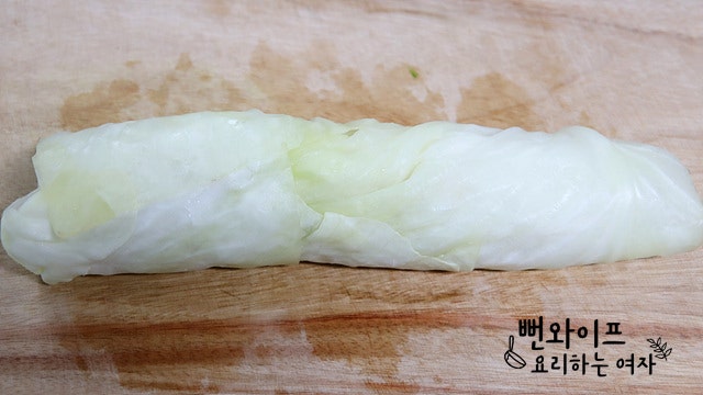 Roll the cabbage rice rolls — step photo 1