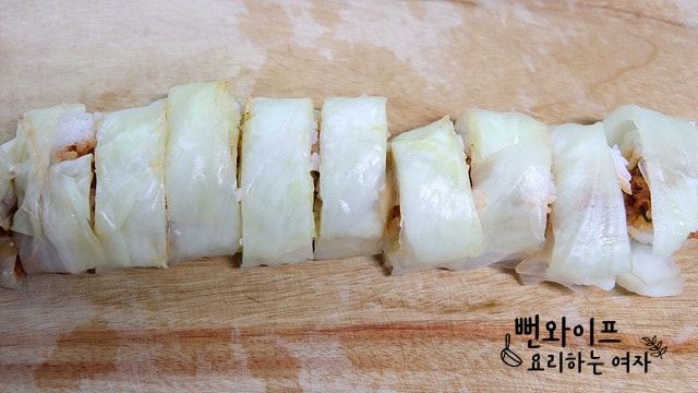 Roll the cabbage rice rolls — step photo 2