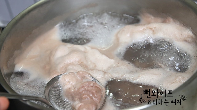 Simmer the meat — step photo 2