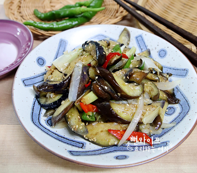 Chewy Gaji Bokkeum (Stir Fried Eggplant) — finished dish