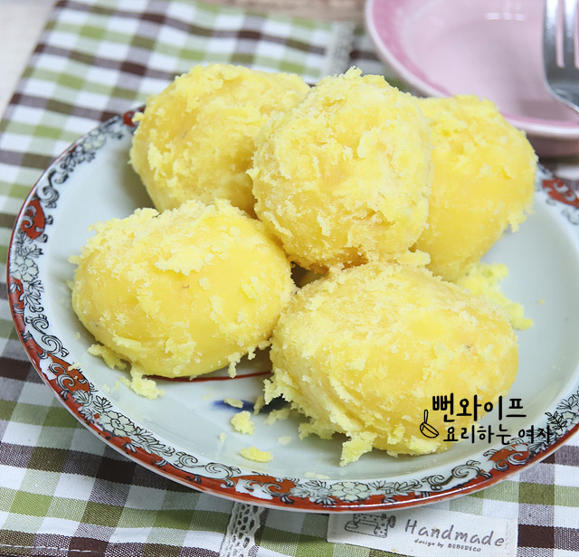 Boiled Potatoes with a Fluffy, Powdery Texture — finished dish