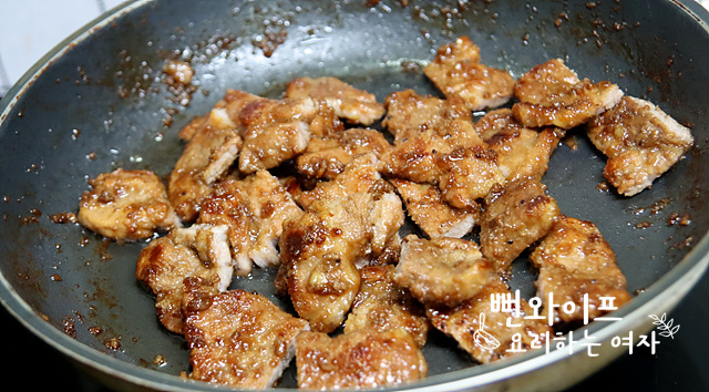 Cook the meat — step photo