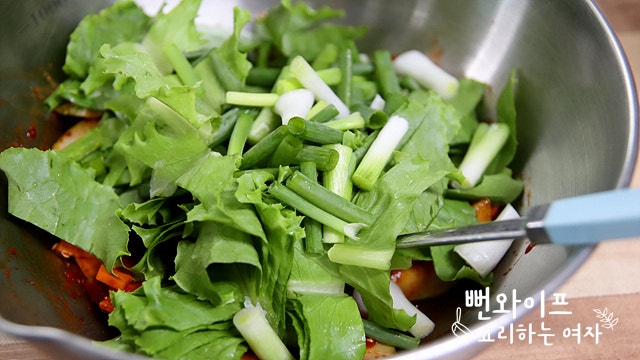 Toss the vegetables — step photo 2